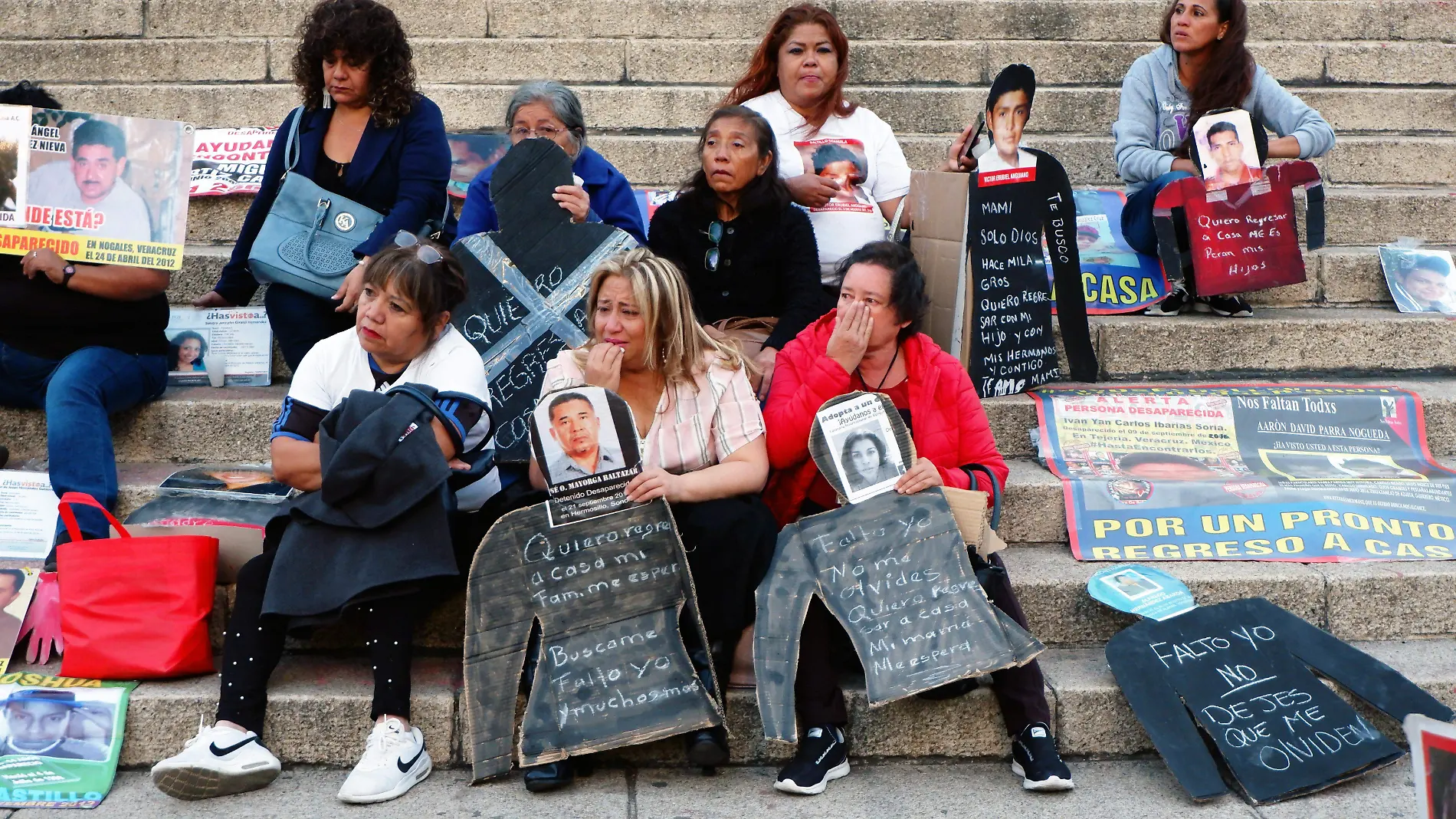 PROTESTA POR NUESTROS DESAPARECIDOS alejandro aguilar  (10)